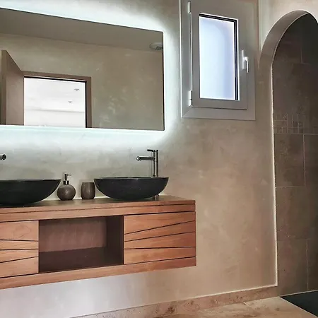 Domaine U Filanciu, Maison Ghjulia Avec Piscine - Centre Corse Hébergement de vacances
